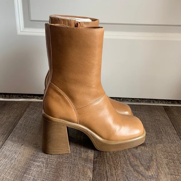 Steve Madden Tan Ankle Boots - Picture 2 of 14